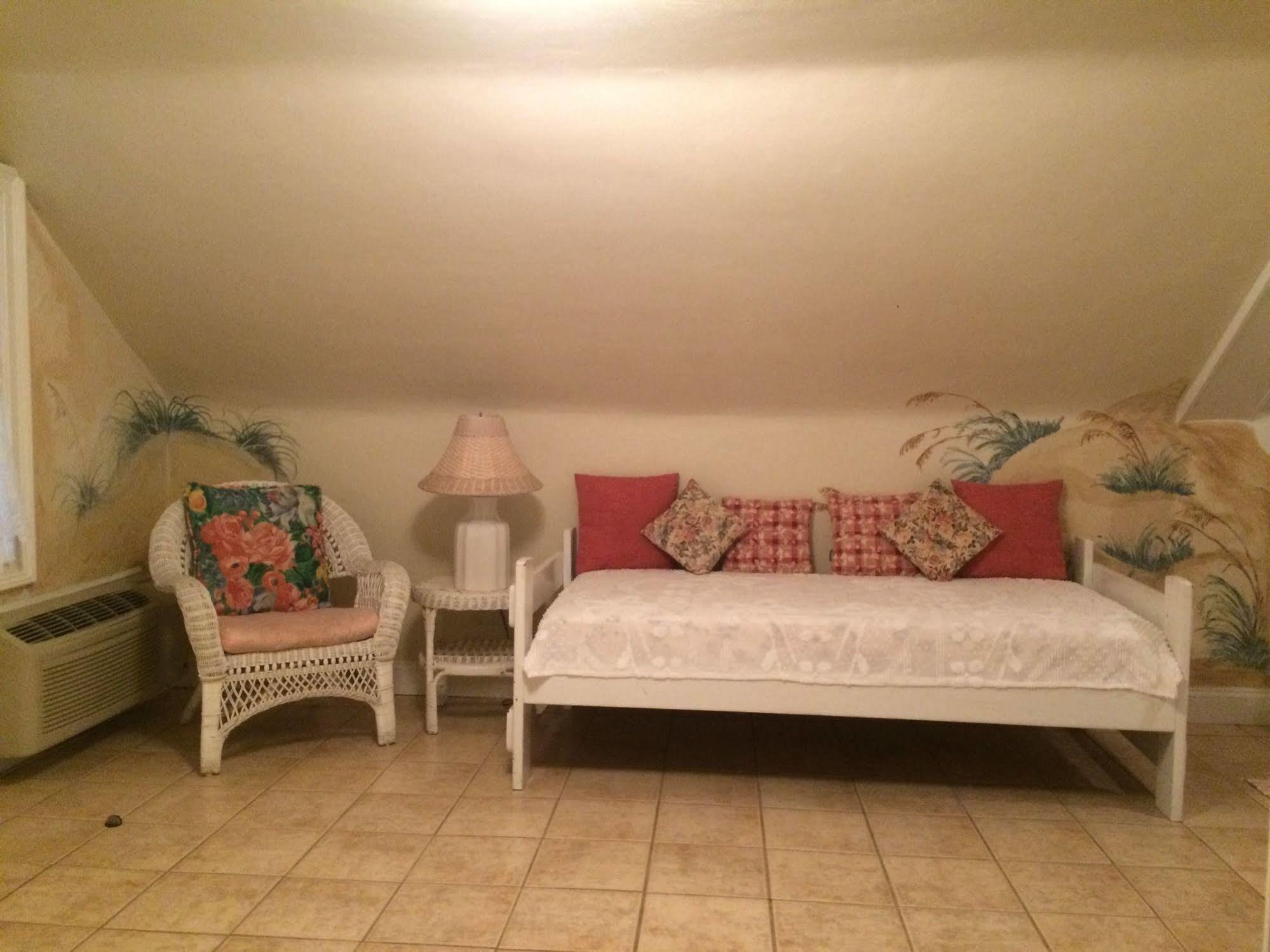 Angie'S Guest Cottage Virginia Beach Bagian luar foto